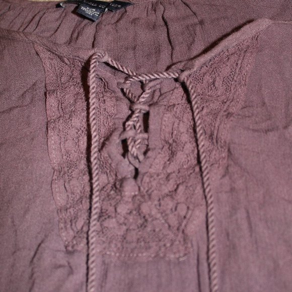 🌈 American Eagle blouse - Picture 2 of 6